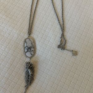 Kendra scott necklace silver white and gray marbalized stone